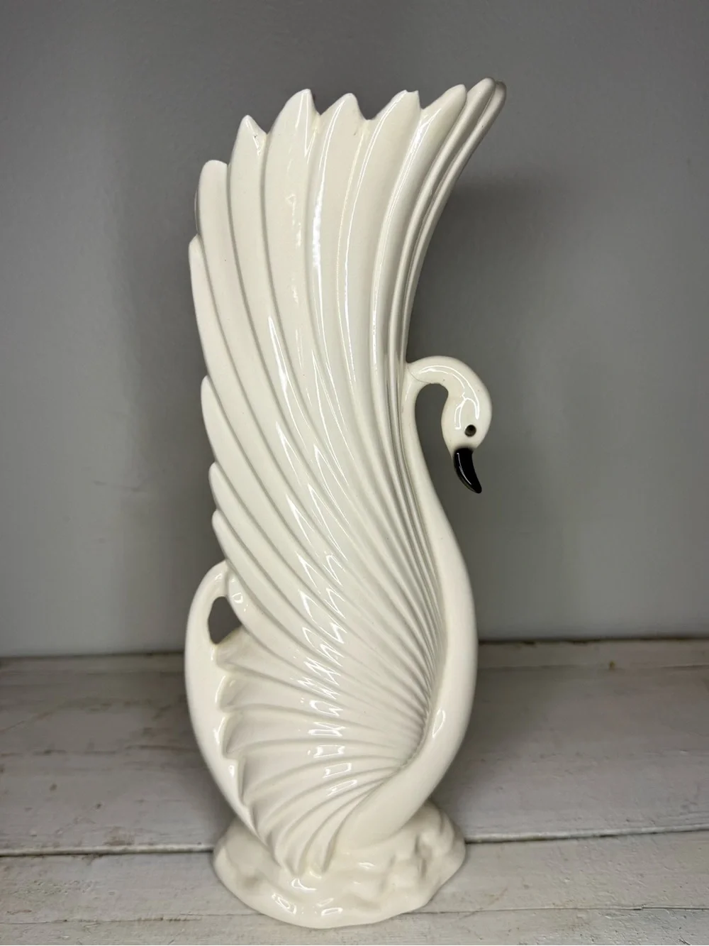VTG Maddux California White (off) Swan w/Black Eyes & Black Beak Vase 12” tall
